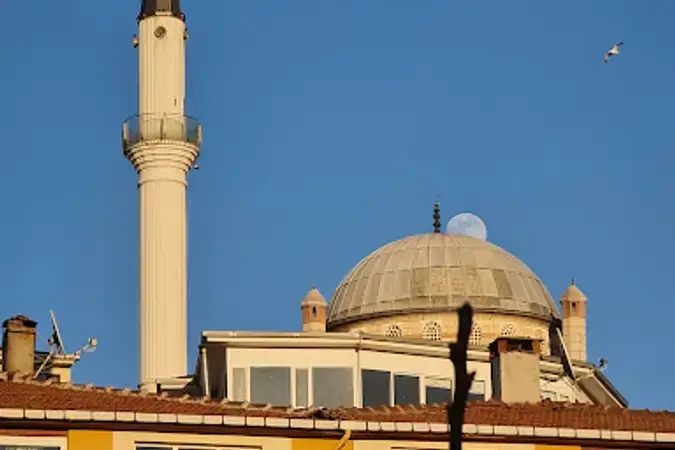 İstanbul Üsküdar Beylerbeyi Mehmet Ağa Cami kapak görseli