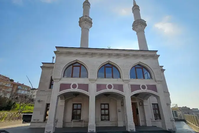 İstanbul Üsküdar Cennet Cami kapak görseli