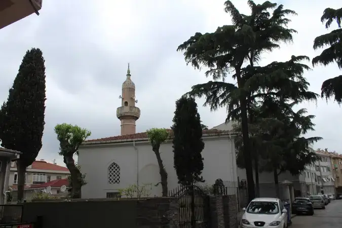 İstanbul Üsküdar İhsaniye Cami kapak görseli