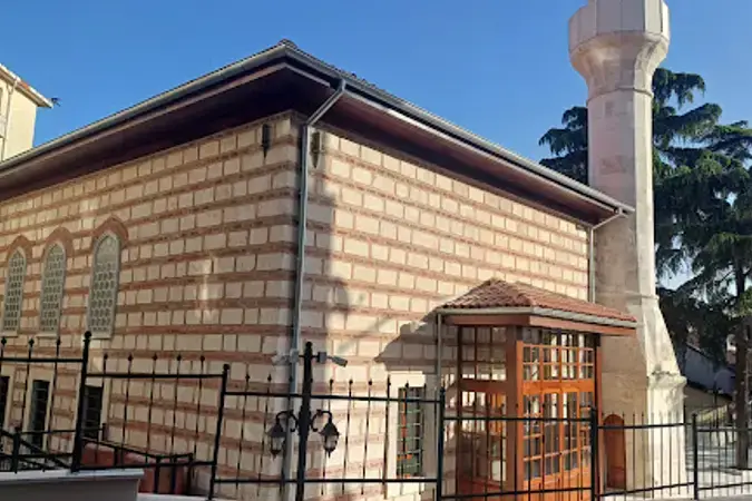 İstanbul Üsküdar Kerime Hatun Cami kapak görseli