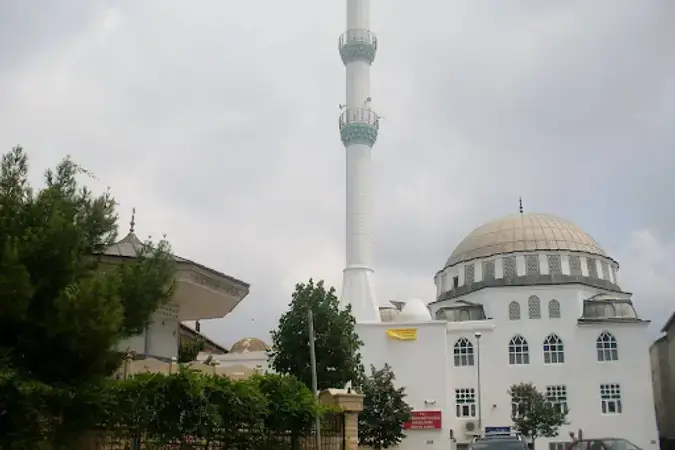 İstanbul Üsküdar Kirazlıtepe Büyük Cami kapak görseli