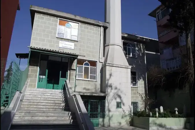 İstanbul Üsküdar Pazarbaşı Cami kapak görseli