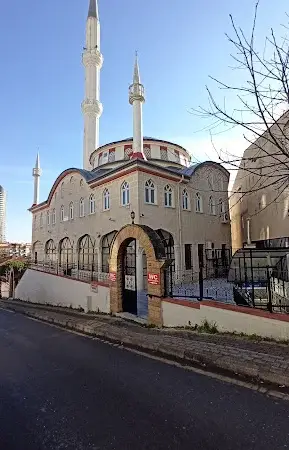 İstanbul Üsküdar Şehit Fethi Cami kapak görseli