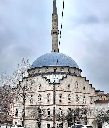 İstanbul Üsküdar Şehit İbrahim Turan Cami kapak görseli