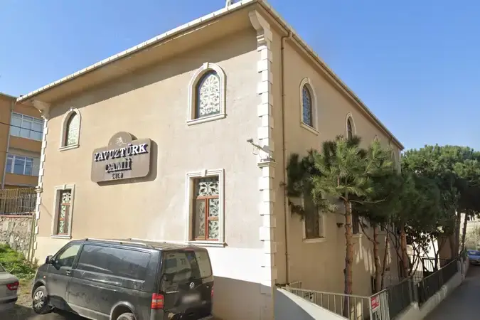 İstanbul Üsküdar Yavuztürk Mahallesi Cami kapak görseli