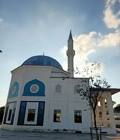 İstanbul Zeytinburnu Demirciler Çarşı Cami kapak görseli