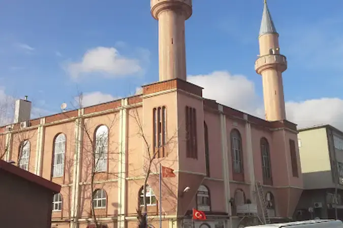 İstanbul Zeytinburnu Gümüşsuyu Cami kapak görseli