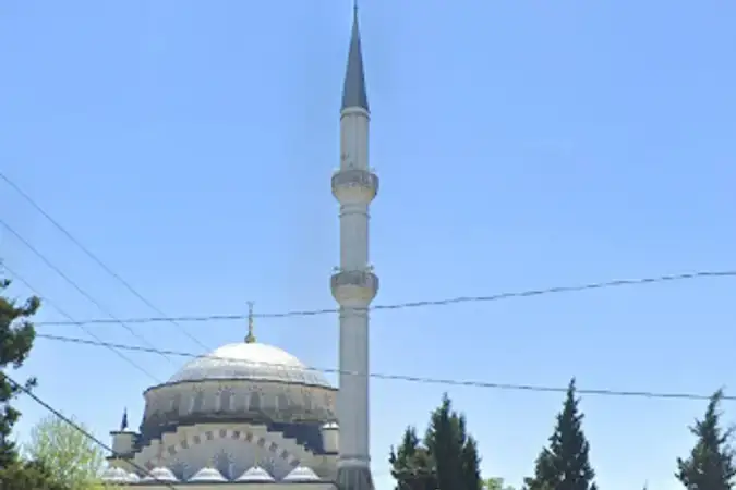 İstanbul Arnavutköy Mehmet Fuat Selim Cami kapak görseli