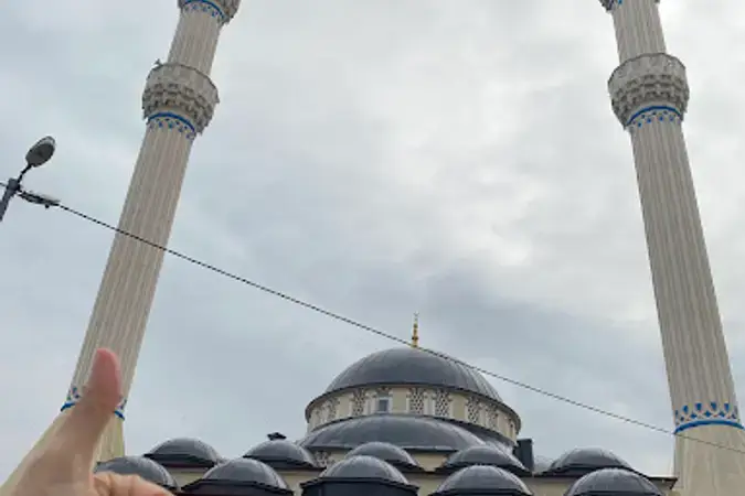 İstanbul Arnavutköy Halid Bin Velid Cami kapak görseli