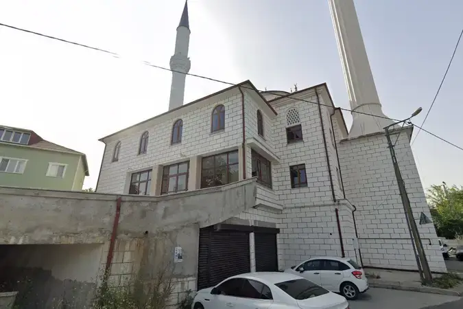 İstanbul Arnavutköy Haraççı Karlıgöl Cami kapak görseli