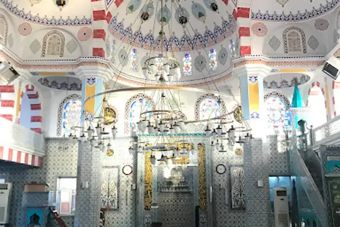 İstanbul Arnavutköy Haraççı Merkez Cami kapak görseli
