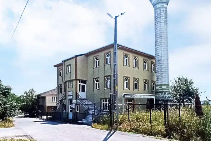 İstanbul Arnavutköy Karadeniz Mahallesi Hz. Ali Cami kapak görseli