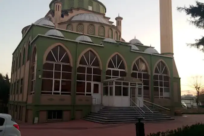 İstanbul Arnavutköy İmrahor Hz. Ömer Cami kapak görseli