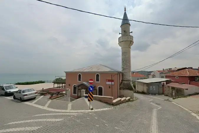 İstanbul Arnavutköy Karaburun Köyü Cami kapak görseli