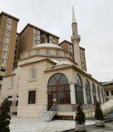 İstanbul Ataşehir Hacı Halil Bakır Cami kapak görseli
