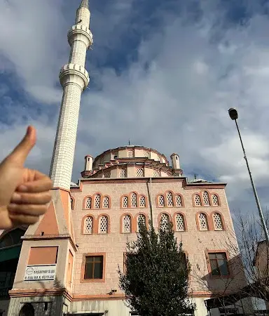 İstanbul Ataşehir Hz. Hüseyin Cami kapak görseli