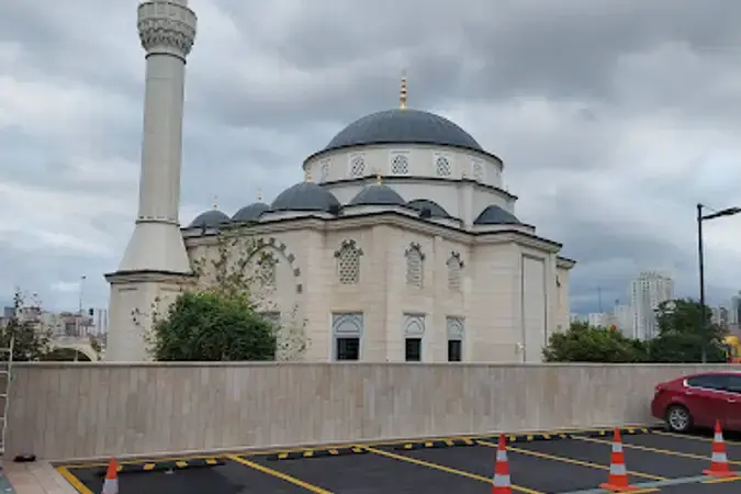 İstanbul Ataşehir Hz. Osman Cami kapak görseli