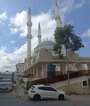 İstanbul Ataşehir İmami Buhari Cami kapak görseli