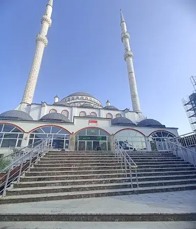 İstanbul Ataşehir Kayışdagi Fatih Cami kapak görseli