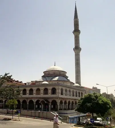 İstanbul Ataşehir Mehmet Aşık Kutlu Cami kapak görseli