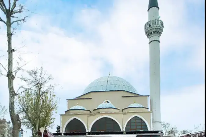 İstanbul Avcılar Hacıosmanağa Cami kapak görseli