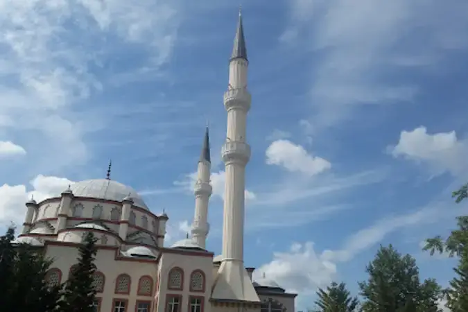 İstanbul Bağcılar Yaşar Acar Cami kapak görseli