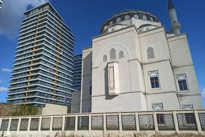 İstanbul Bağcılar Batışehir Cami kapak görseli