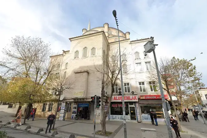 İstanbul Bağcılar Çiftlik Merkez Demircan Cami kapak görseli