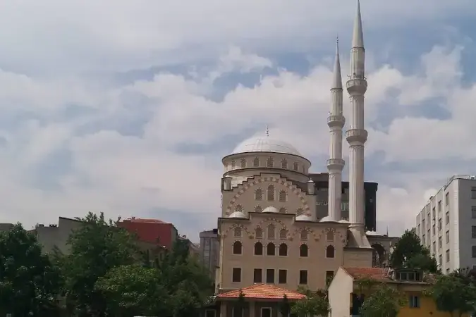 İstanbul Bağcılar Enes Bin Malik Cami kapak görseli