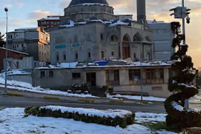 İstanbul Bağcılar Hacı Aysel Dökümcü Cami kapak görseli