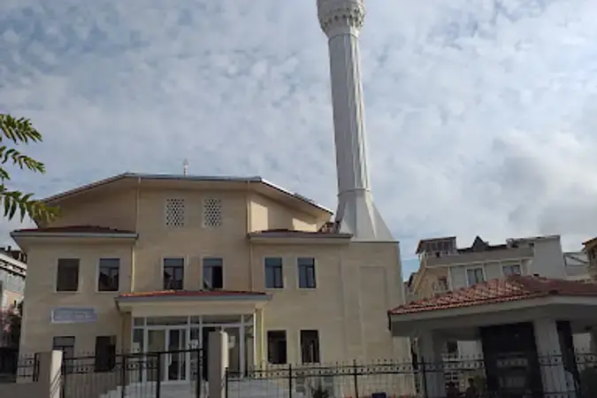 İstanbul Bağcılar Hasan Hüseyin Kozan Cami kapak görseli