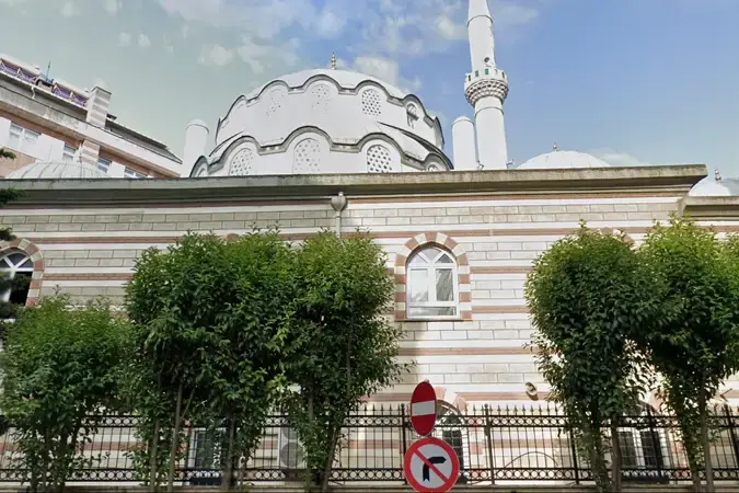 İstanbul Bahçelievler Soğanlı Merkez Cami kapak görseli