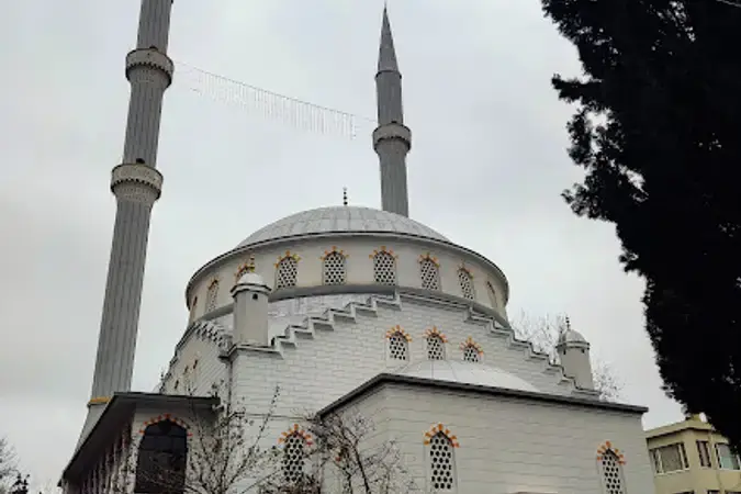 İstanbul Bakırköy Yeşilyurt Cami kapak görseli