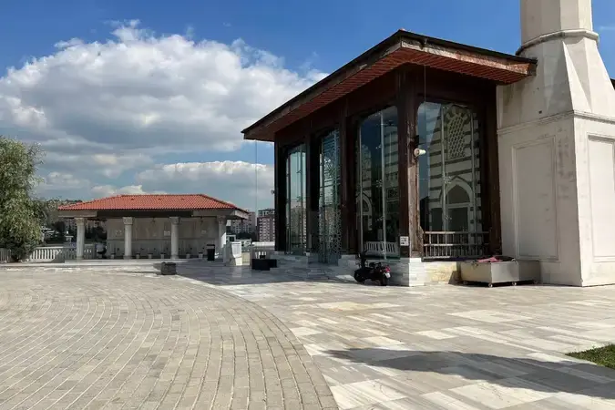 İstanbul Başakşehir Medine Müdafii Fahrettin Paşa Cami kapak görseli