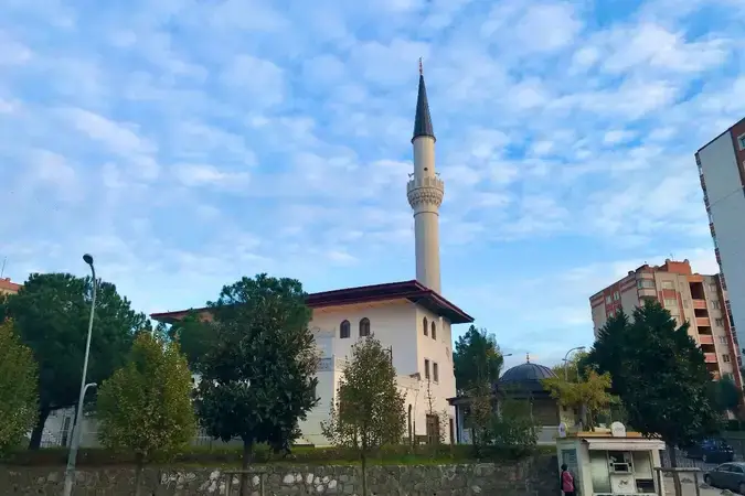 İstanbul Başakşehir Başak Konutları Hacı Ahmet Cami kapak görseli