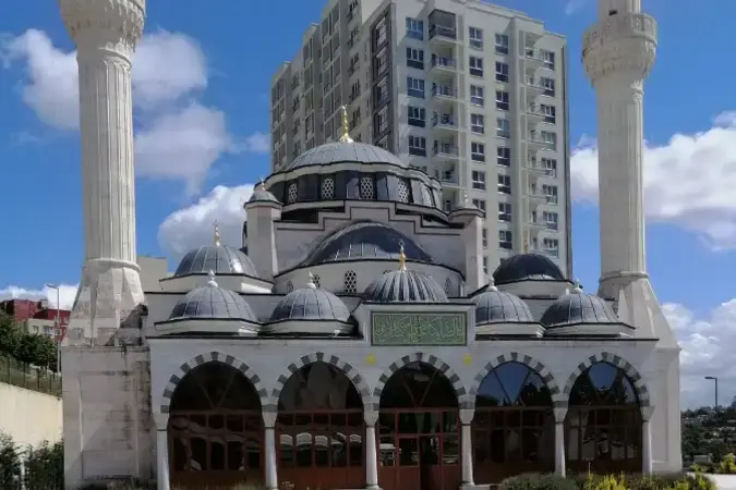 İstanbul Başakşehir Ebussuud Efendi Cami kapak görseli