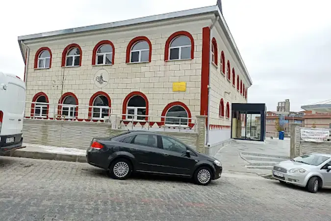 İstanbul Başakşehir İst. Oto Sanatkarları Mustafa Keskin Cami kapak görseli