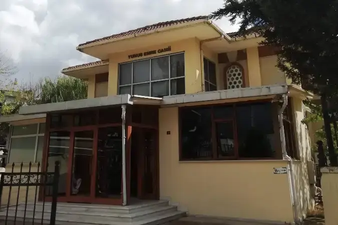 İstanbul Başakşehir Yunusemre Cami kapak görseli