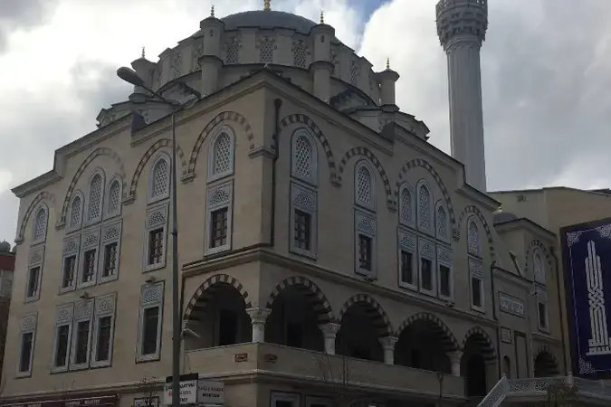 İstanbul Bayrampaşa Vatan Cami kapak görseli