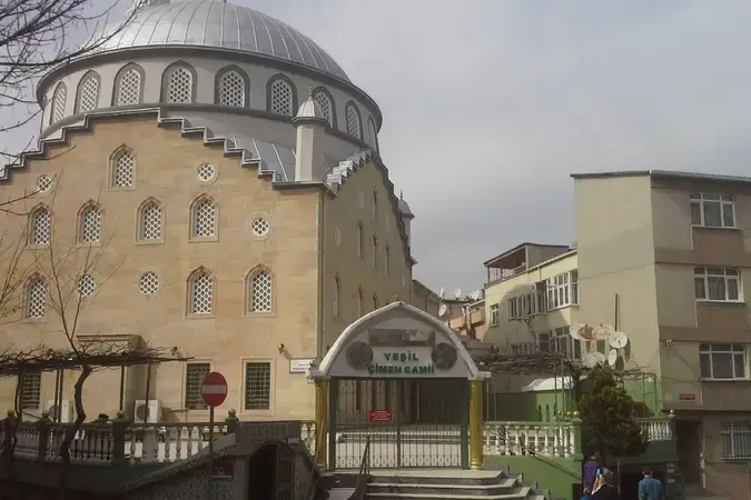 İstanbul Bayrampaşa Yeşil Çimen Cami kapak görseli
