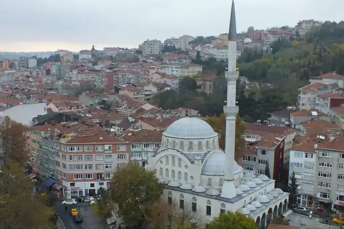 İstanbul Beşiktaş Teşrifatçı Hacımahmut Cami kapak görseli