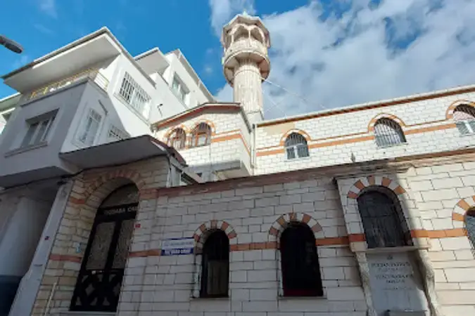İstanbul Beşiktaş Tuzbaba Cami kapak görseli