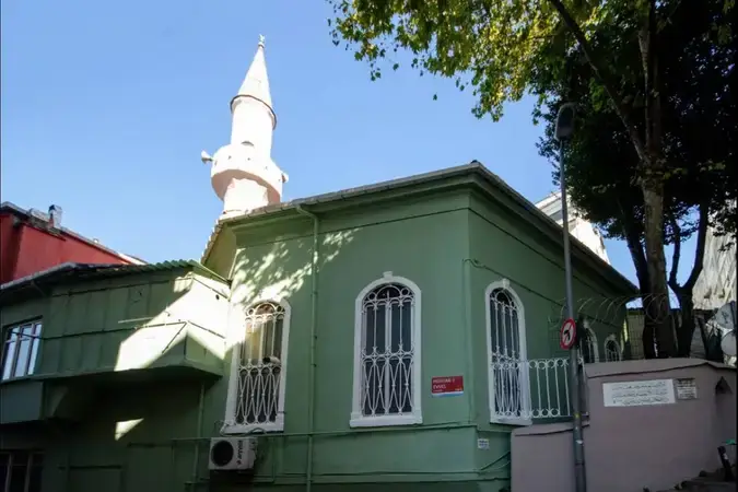 İstanbul Beşiktaş Serhazin Süleymanağa Cami kapak görseli