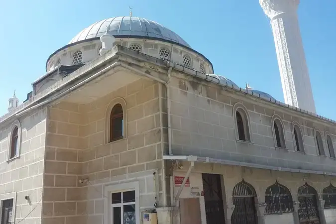 İstanbul Beykoz Gümüşsuyu Bağlık Cami kapak görseli