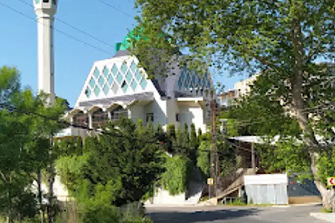 İstanbul Beykoz Esma-ül Hüsna Cami kapak görseli
