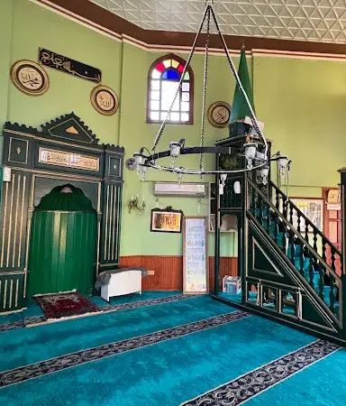 İstanbul Beykoz Uzun Evliya Cami ve Türbesi kapak görseli