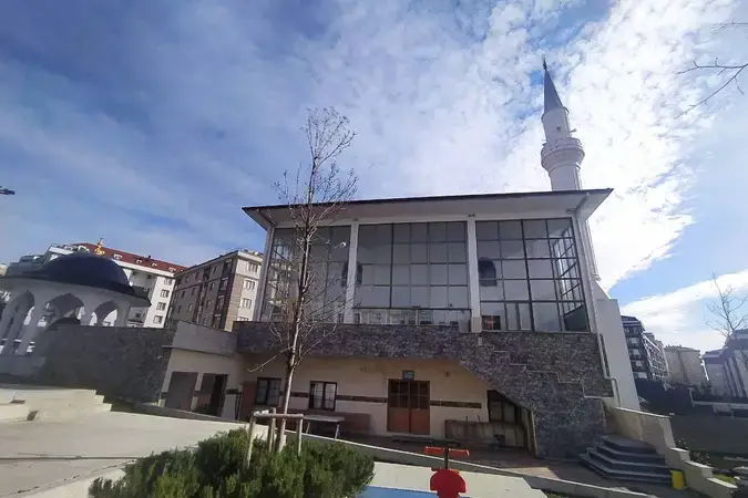 İstanbul Beylikdüzü Huzurlu Cami kapak görseli