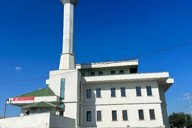 İstanbul Beylikdüzü Hz. Osman-ı Zinnureyn Cami kapak görseli