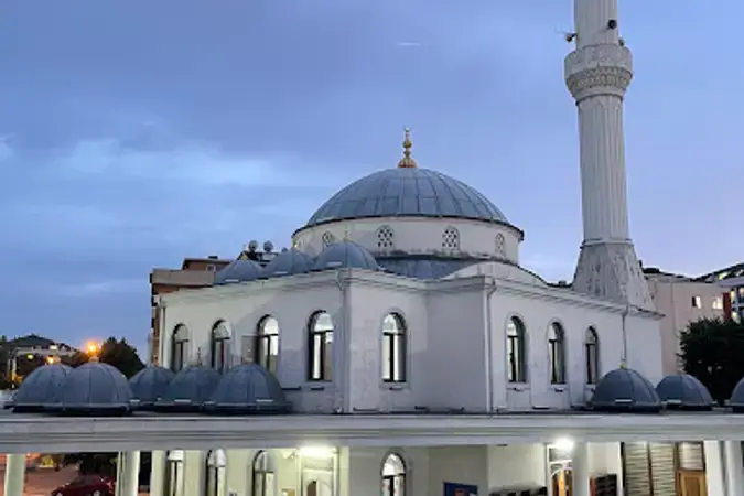 İstanbul Beylikdüzü Kuva-yi Milliye Cami kapak görseli