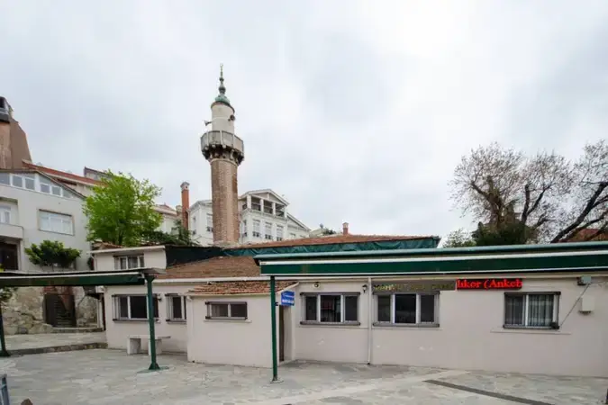 İstanbul Beyoğlu Mahmutağa Cami kapak görseli